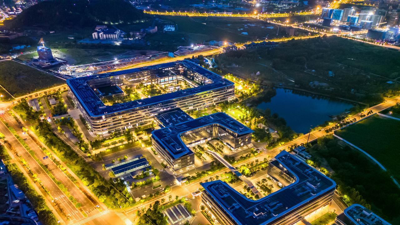 解码中国工程院：院士增选背后的科技力量与科学家精神