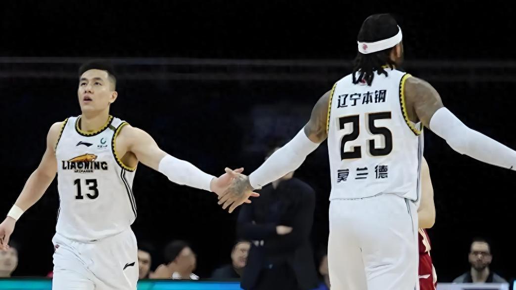 灵魂拷问！辽宁大比分输给广东，官方遭球迷围攻，直指三大问题！