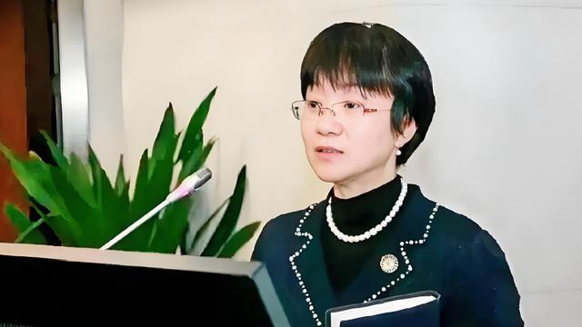 黄维娜当选院士，官宣涡扇-19时代，歼-35获强劲“中国心”