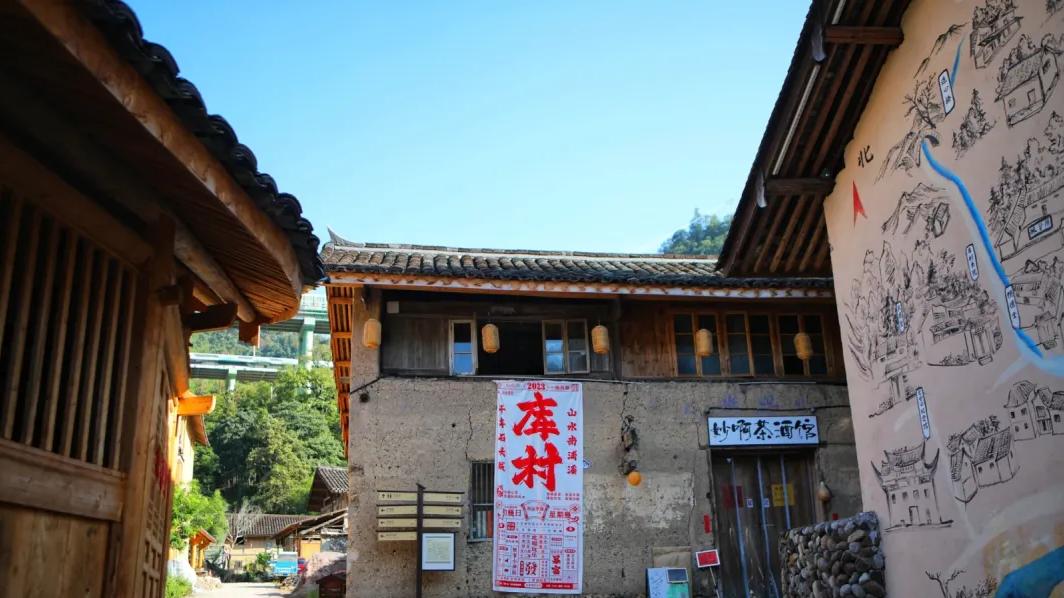 浙江这个隐世的石头古村，有着一千多年历史的唐宋遗风，低调、宁静又不失韵味