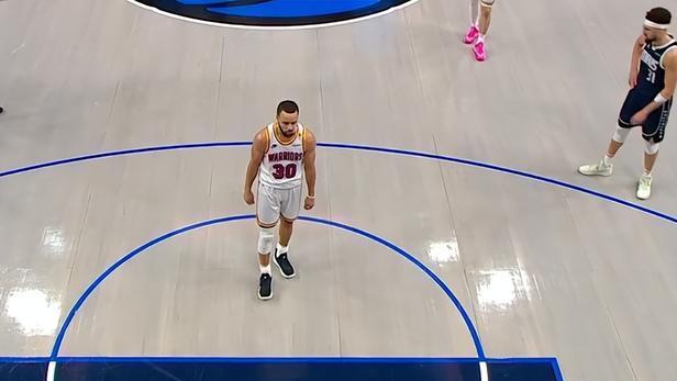 爆冷！欧文42+7，库里25+8，巴特勒21+9+7，裁判吹罚争议大