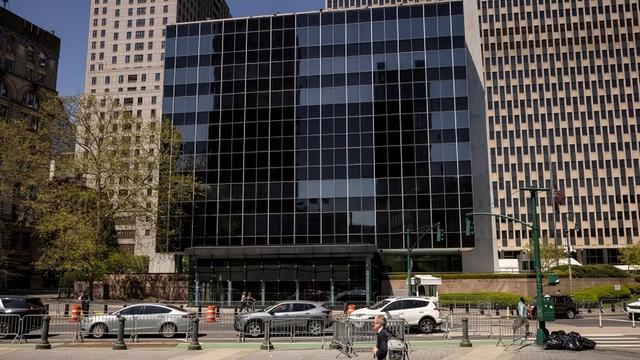 美国内打好反关税第一战，给特朗普一记响亮耳光，中方两部门表态