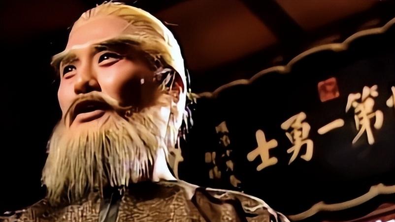鳌拜是忠是奸？为何康熙晚年后悔擒鳌拜，为其平反还称他是忠臣？