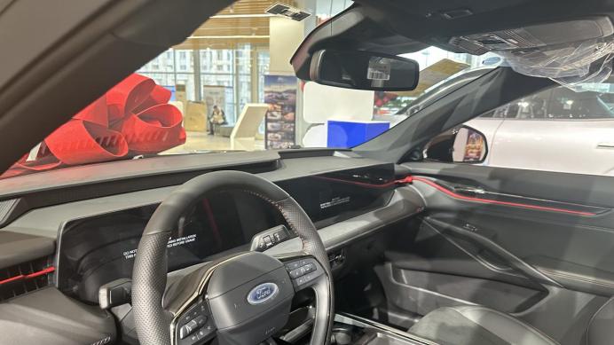 试驾蒙迪欧运动版，308匹马力令人心动