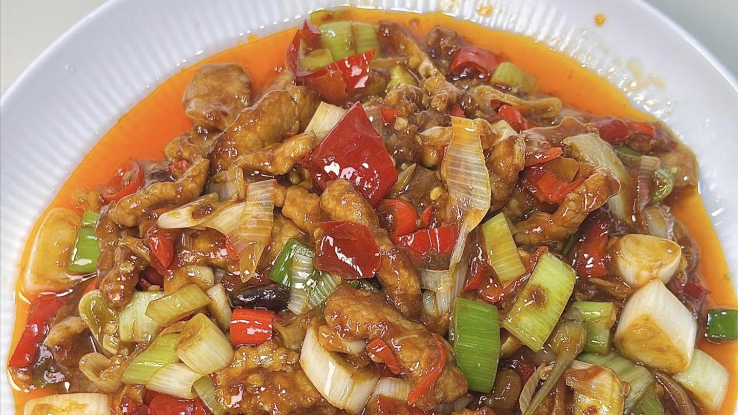 大葱炒肉：五分钟搞定下饭神器