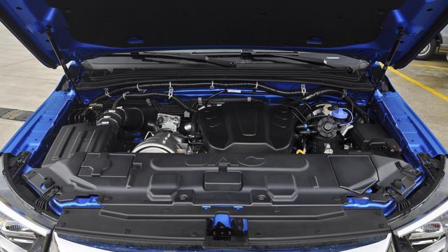 江淮T8PRO冠军版上市，搭载2.0T高功率柴油机，新车售价10.88万元起