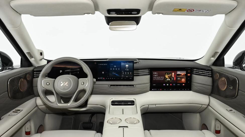 大六座优选？33.28万起售，智己LS9怎么样？