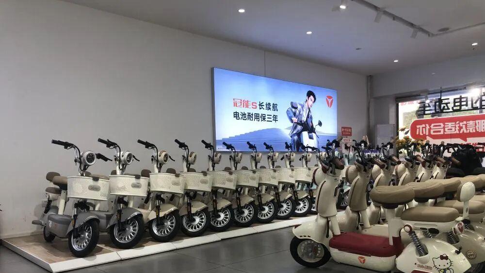 记者实地走访｜追踪你关心的“小电驴”这些事儿