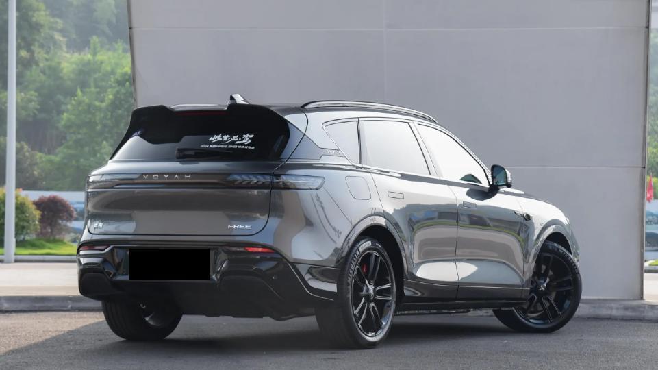 22.89万元起售，新增后驱版，深度解读岚图FREE 318