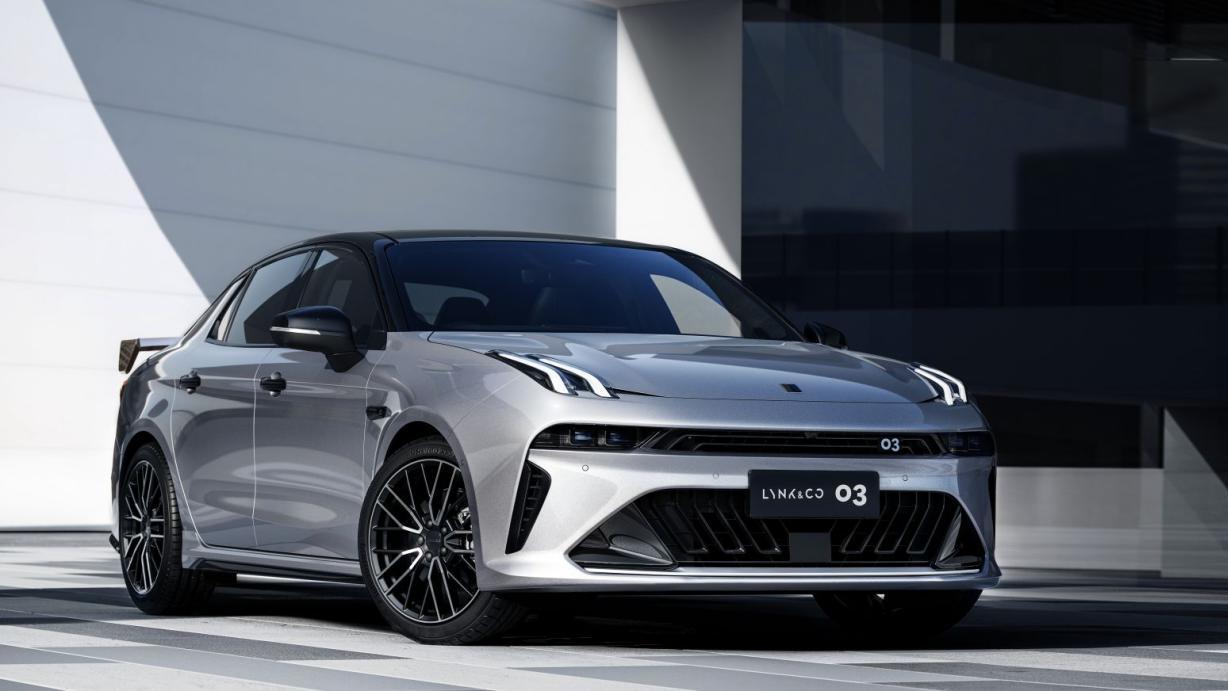 第三代领克03性能与智能双全，这才是年轻人要的运动家轿
