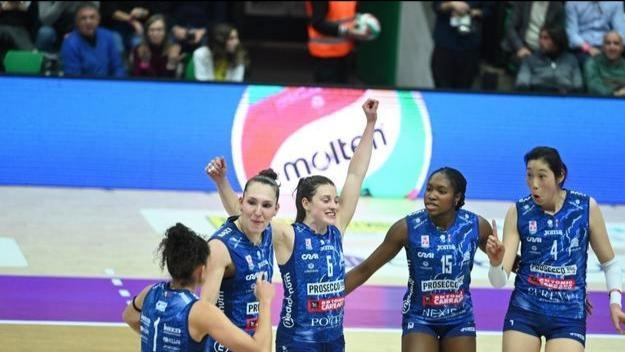 意甲朱婷12分荣膺MVP率科内十六连胜 庄宇珊10分表现出色