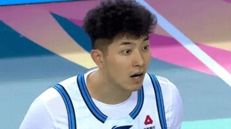 新疆大胜北控，纳托尔齐麟爆发，2大中锋拉胯！