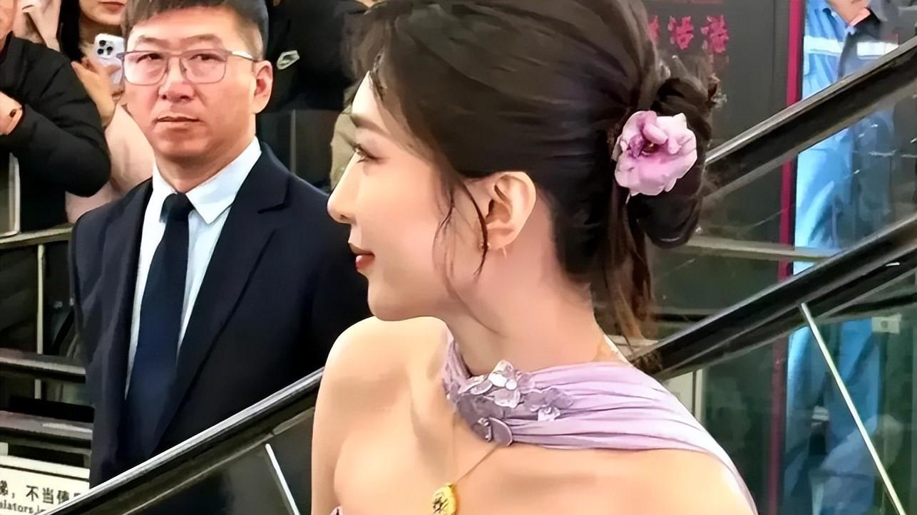 胡歌最大的遗憾就是没娶到她，娶到她估计能被全中国男人羡慕嫉妒