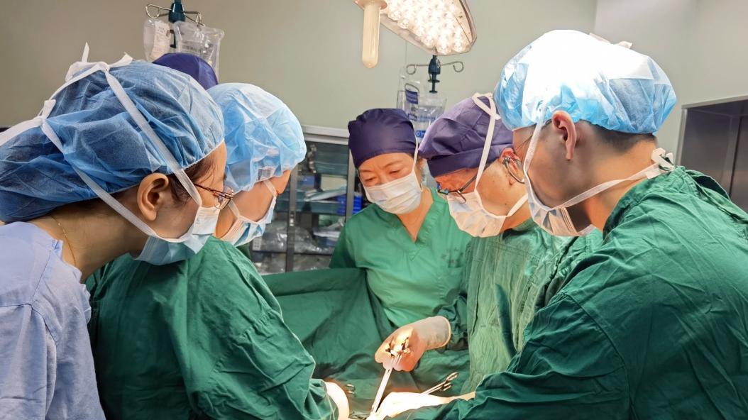 为啥顺产大多晚上生，剖腹产都是上午生？原因医生不说妈妈也要懂