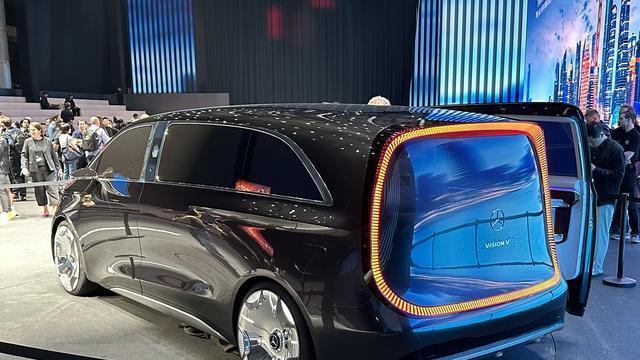 奔驰Vision V概念车惊艳亮相，量产版VLEVLS即将国产，2026年豪华商务新选择