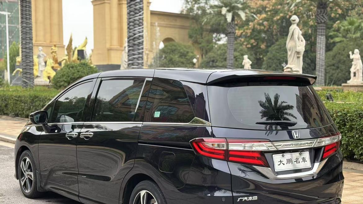 家用代步神器，十万公里蓝色本田奥德赛，只要10.5万！