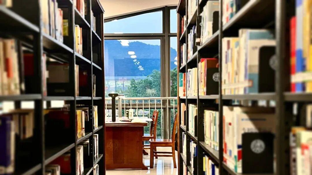 闽江学院校园环境怎么样？“宜学宜居”的校园生态，太美了！