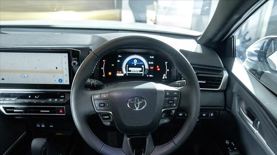 全新丰田凯美瑞泰国发布，2.5L Hybrid引擎，马力227PS，外形酷炫