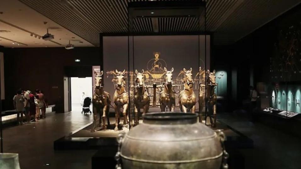 武汉城市旅游攻略：3月是樱花季，必去武汉大学赏花拍照
