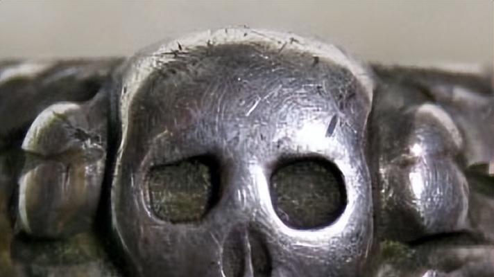 死亡与荣耀-党卫队骷髅戒指历史