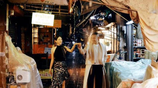 聂远秦子越高调晒曼谷旅行，二婚净身出户，每月还能给媳妇300万