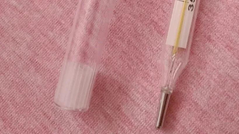 你家药箱里，还藏着这支“伤脑”的温度计吗