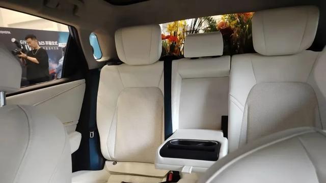 暴雨中识别200米行人！丰田bZ5智能驾驶比人类眼睛还犀利的黑科技