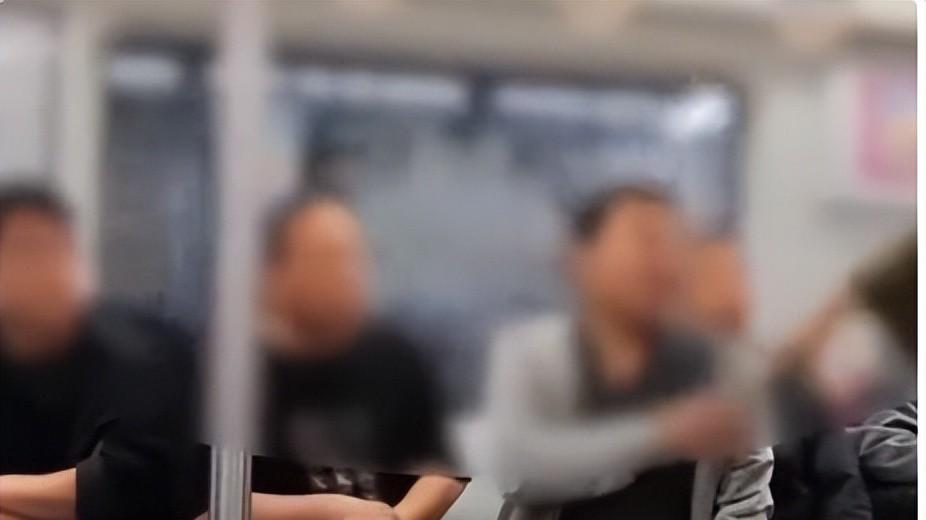地铁辱骂事件，文明缺失的拷问，未来的希望之路