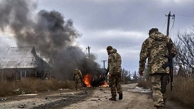 冲突还未结束，普京再收噩耗，俄罗斯遭遇重大危机，粮票制度重现