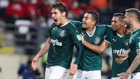 12.31 强弱对话存变数？解析利雅得新月客战拉斯永恒的攻防博弈