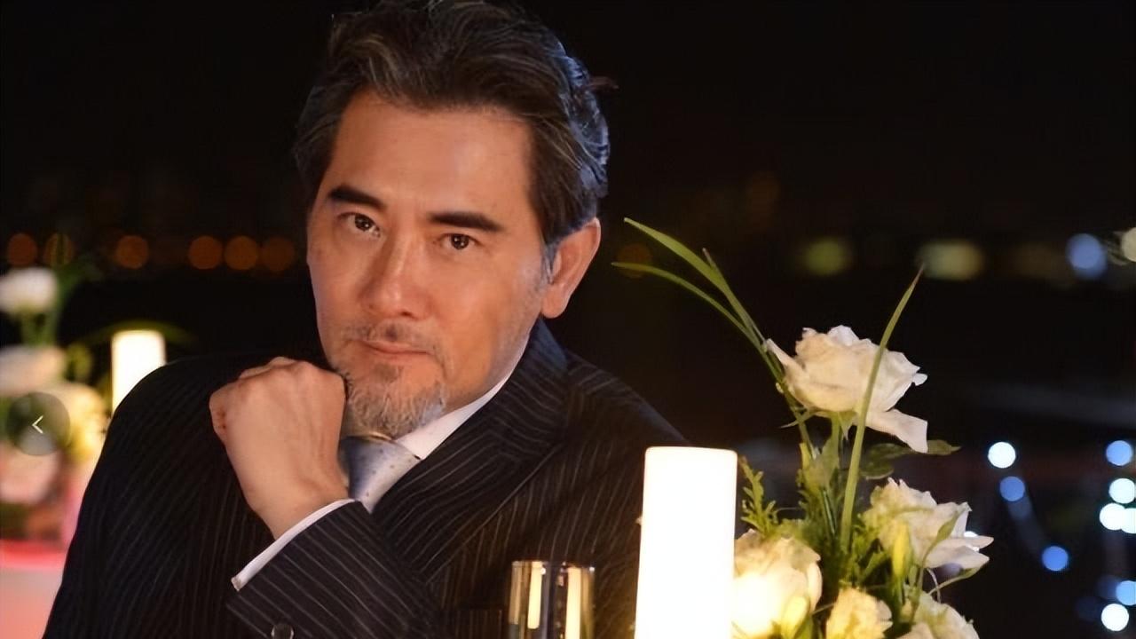 赵文瑄从“古装男神”到山野隐士，64岁独居800㎡别墅的清醒人生