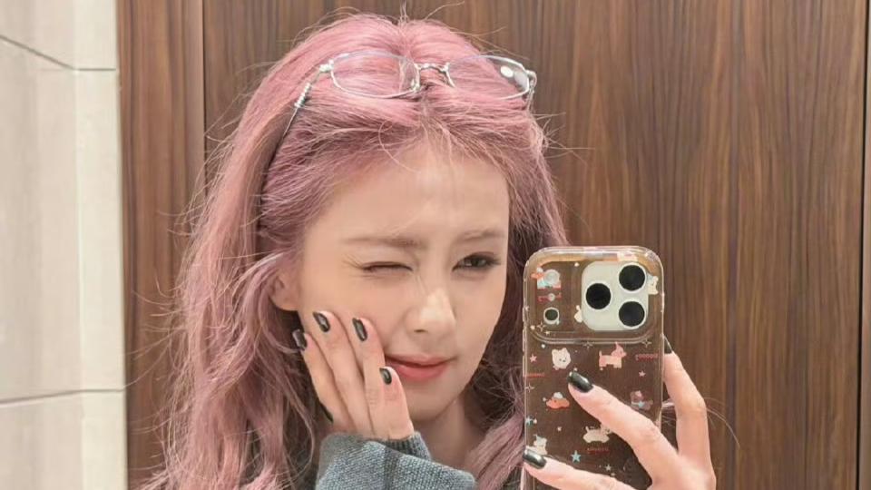 白鹿暖心提醒粉丝染发要谨慎，真诚举动获全网力挺