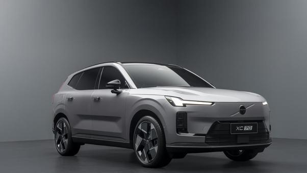 40万级豪华车变天！沃尔沃XC70用这五大革新重新定义混动SUV