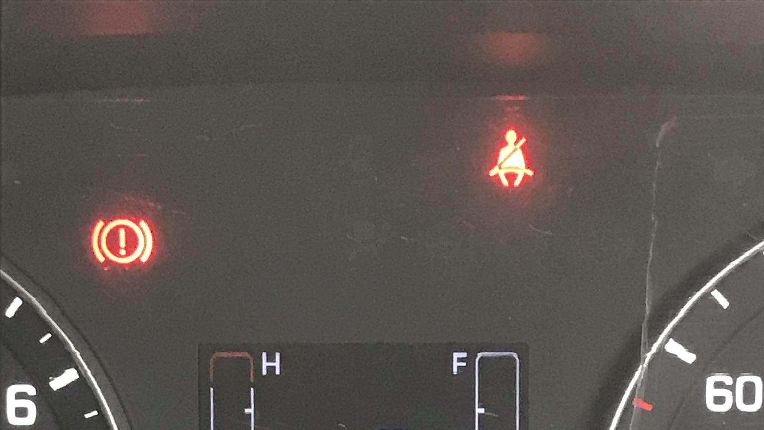 定速巡航失效是操作不当还是车辆故障？5个关键证据告诉你真相