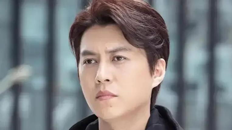 想问一下汪铎？张晚意现在几线？张予曦整过骨？挺喜欢白客？演员明星能当ZX委员等职务？