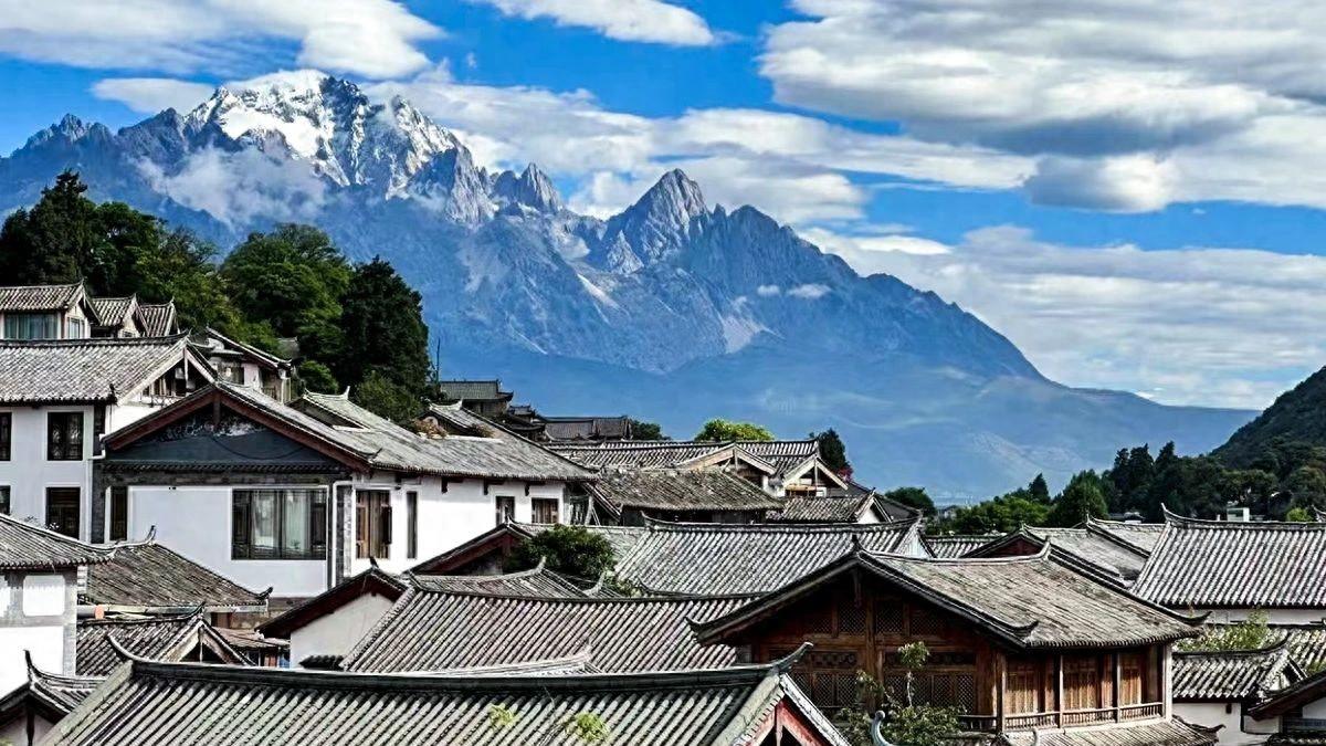 “围城收费”吵翻天！丽江古城这次，冤吗？