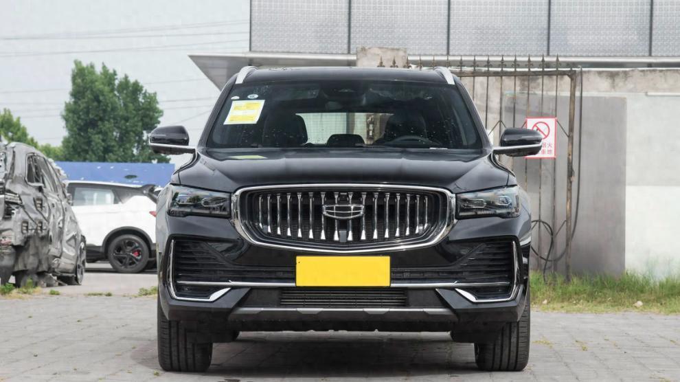 15万预算买家用SUV，星越L配2.0T动力，轴距2845mm，值得选择吗？