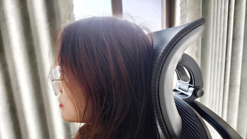 买椅子还是要舒适，夏草木 Fit2 人体工学椅深度评测，告诉你答案