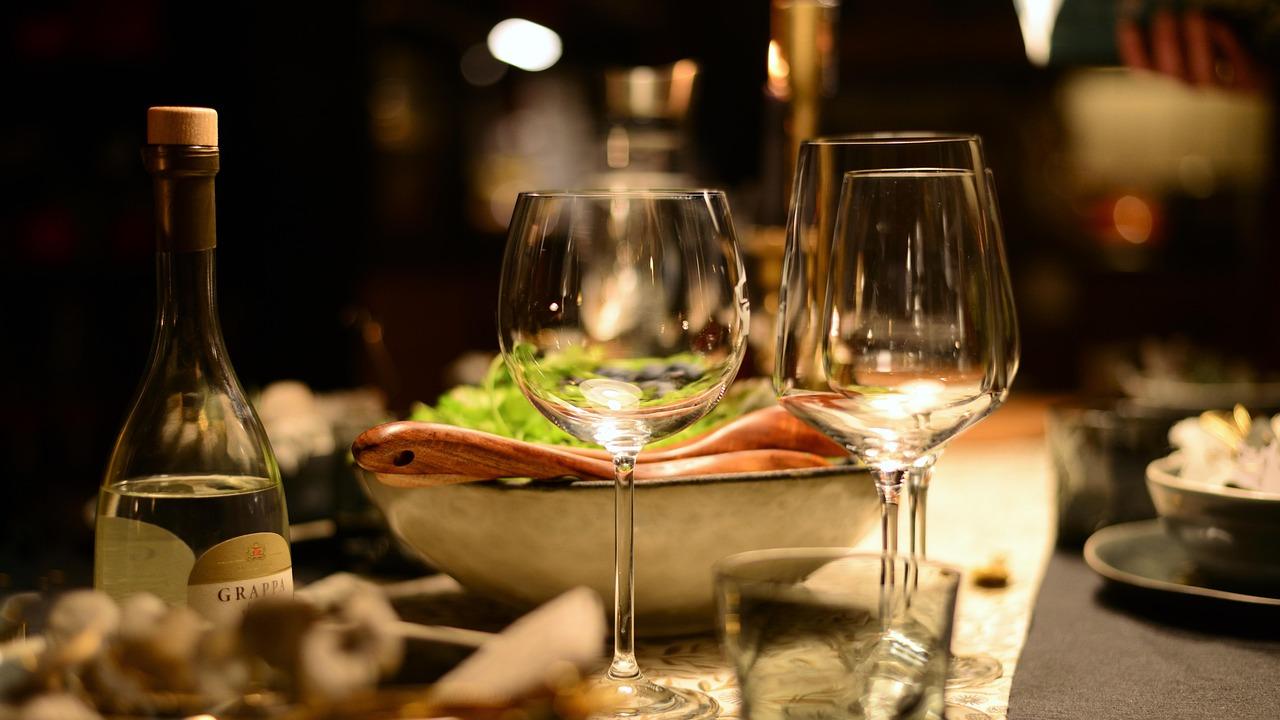 居家派对想要更有温度 贡乃烤鸡丰富冬日餐桌