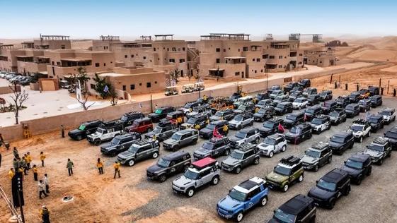 双擎驱动：捷豹路虎的电动化革命与圈层共鸣密码