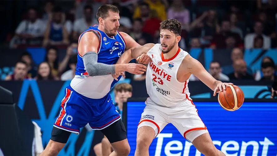 杨毅：暴走的小火龙！申京能比约基奇更强吗？