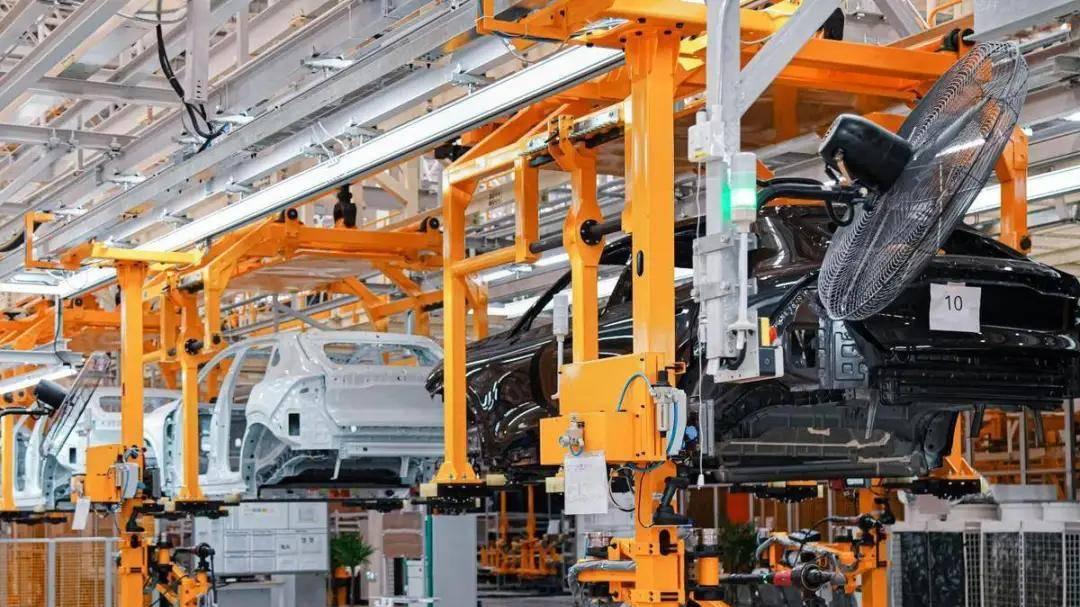 自主品牌占领全球，从接手工厂开始？