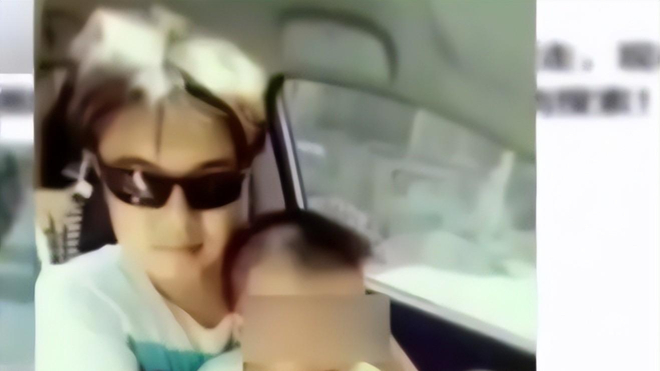 邻居抱走孩子，绝望母亲的疯狂举动，真相背后是怎样的痛？
