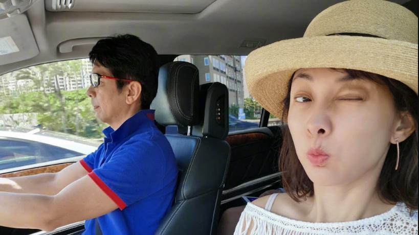 牛莉：从奥运冠军到春晚常青树 ，冻龄辣妈的人生哲学