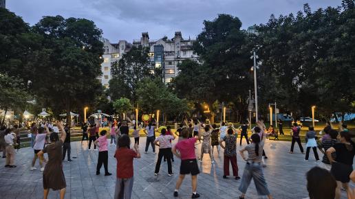 静音舞场 | 景蜜公园用四台定向音柱实现动静平衡