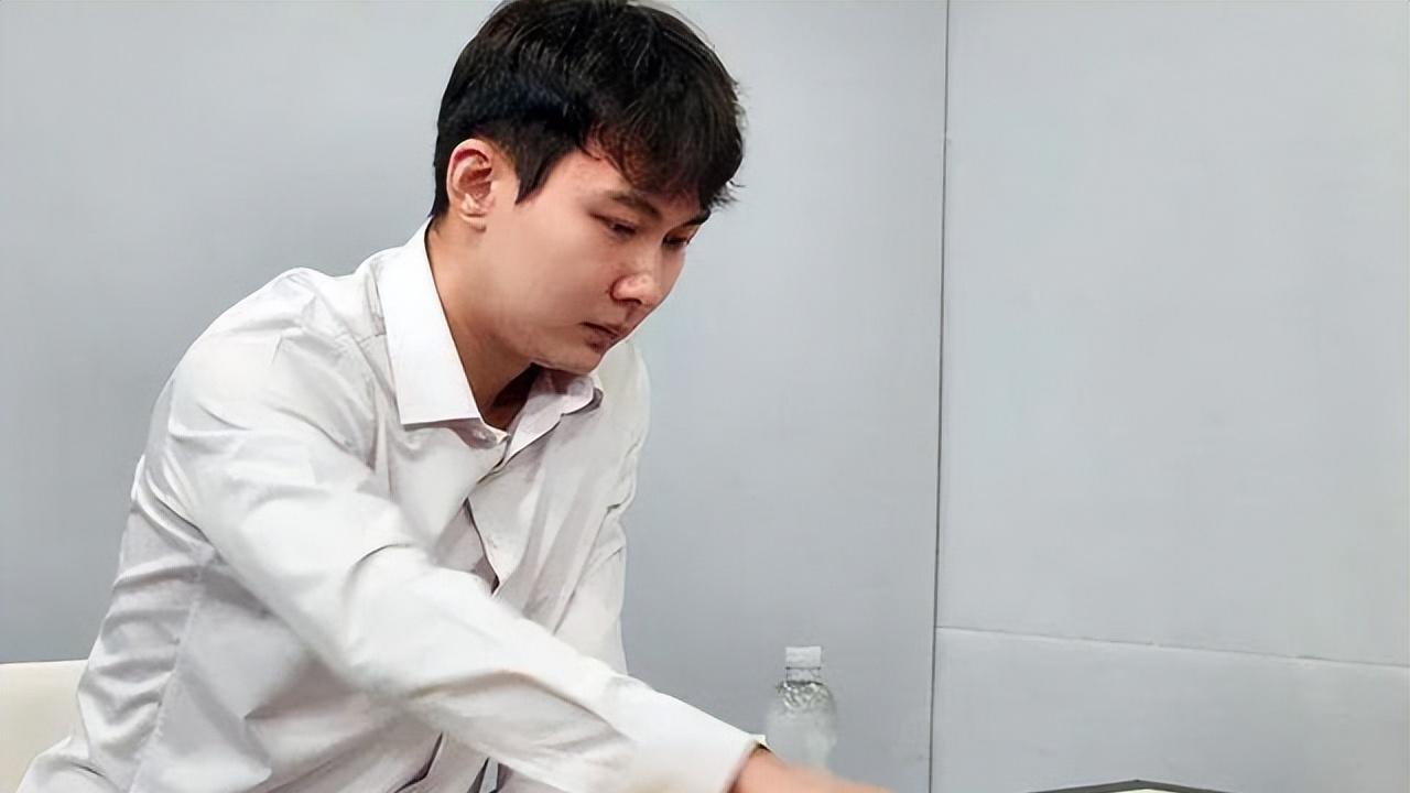 二冠王，04年后生王星昊，力克韩前围棋第一人！