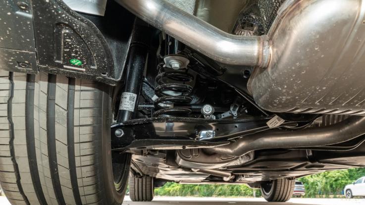 大众豁出去了！大六座SUV售26.99万起，入门就是四驱+五代EA888