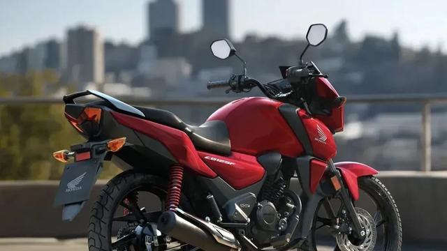 本田推出配备自动启停的跨骑档车CB125F，不过外观实在有点“土”