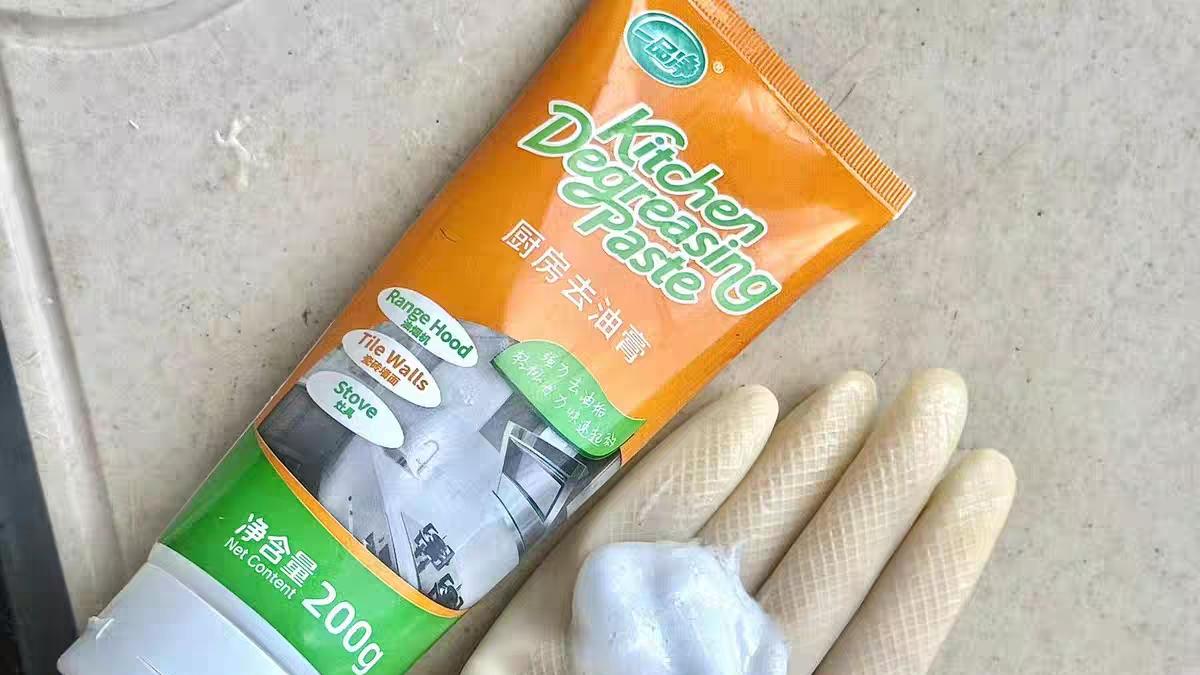 厨房重油污清理太难一品净去油膏真实体验：5大翻车瞬间+逆袭妙招