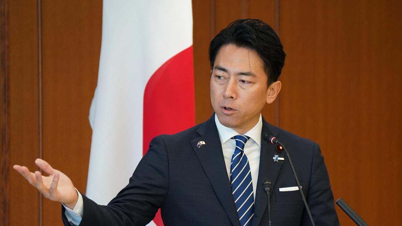 高市访美前，特朗普先定调中美关系，5字一出，日本输了个精光